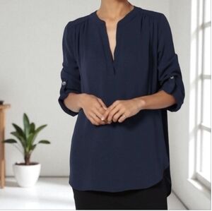 Gibson Latimer | Navy blue split neck tunic